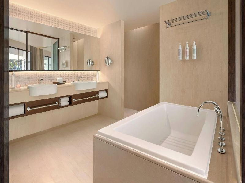 Le Meridien Phuket Beach Resort image