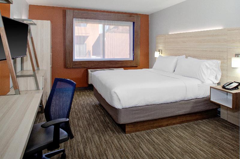 Holiday Inn Express Sedona - Oak Creek photo 16