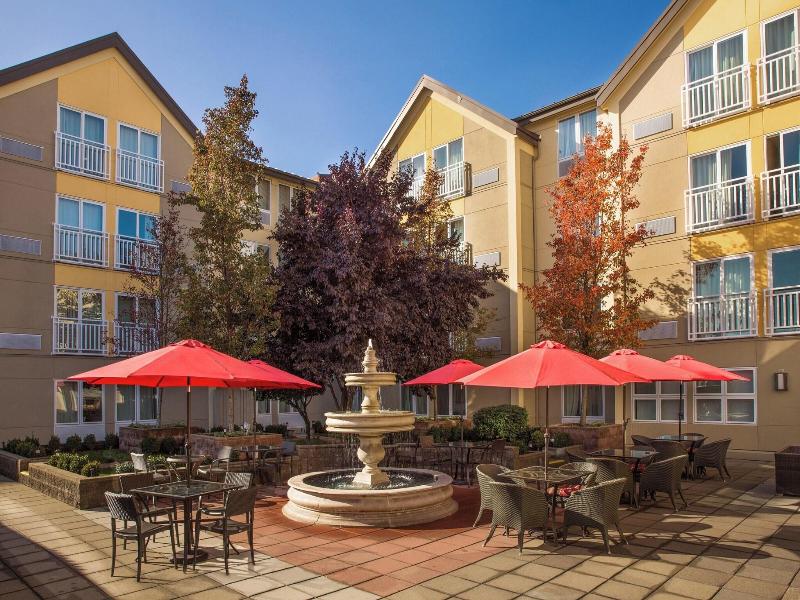 Four Points by Sheraton Downtown Seattle Center image