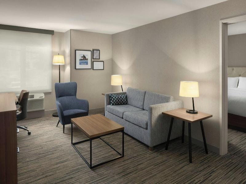 Four Points by Sheraton Downtown Seattle Center image