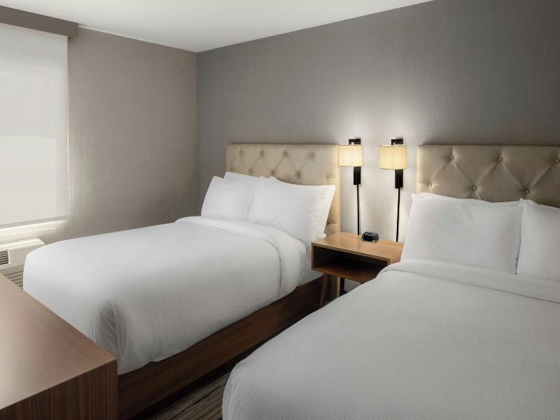 Four Points by Sheraton Downtown Seattle Center image