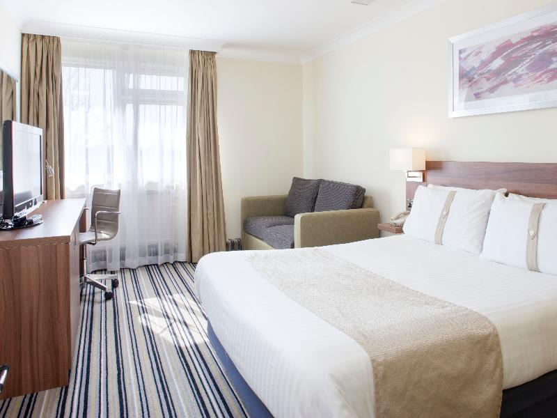 Holiday Inn Ipswich image