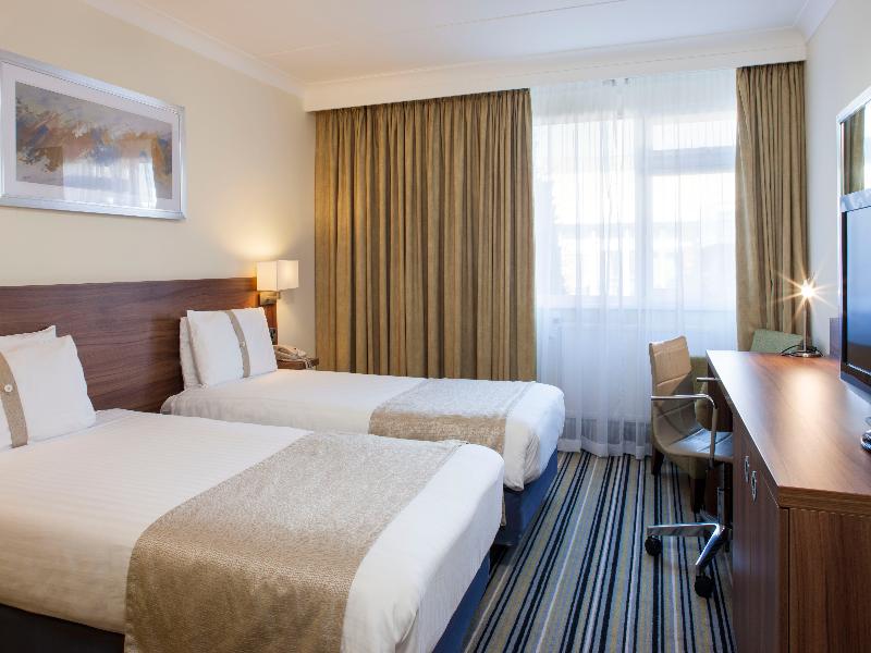 Holiday Inn Ipswich image