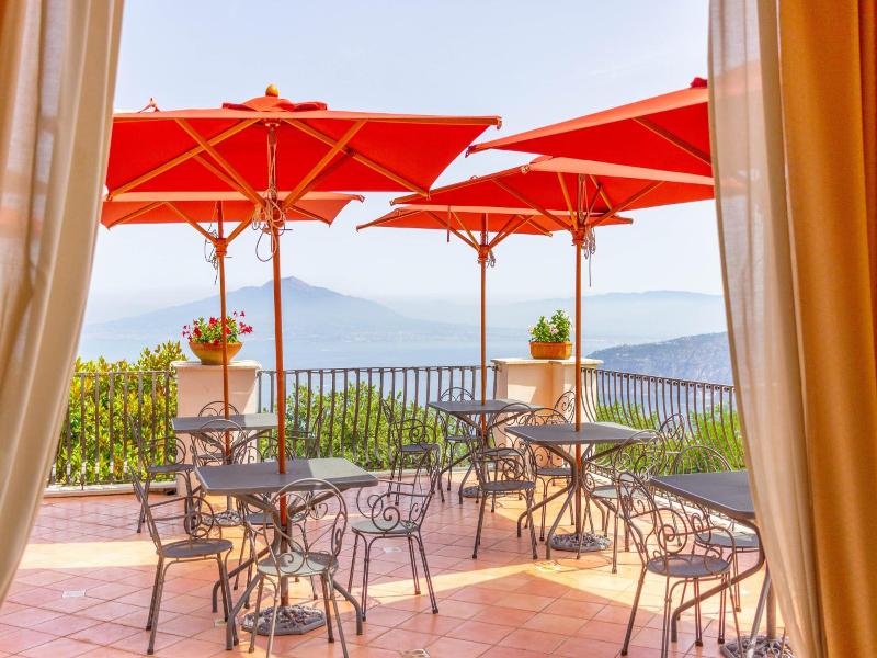 Grand Hotel Hermitage image