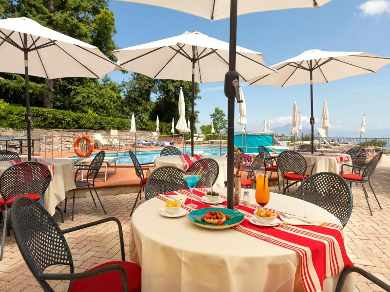 Grand Hotel Hermitage image