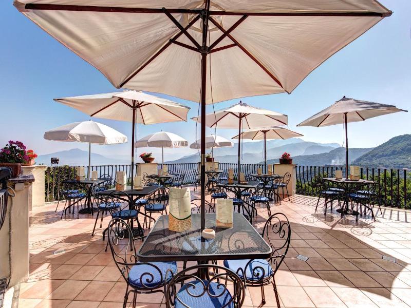 Grand Hotel Hermitage image