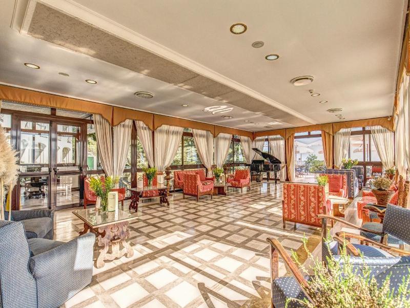 Grand Hotel Hermitage image