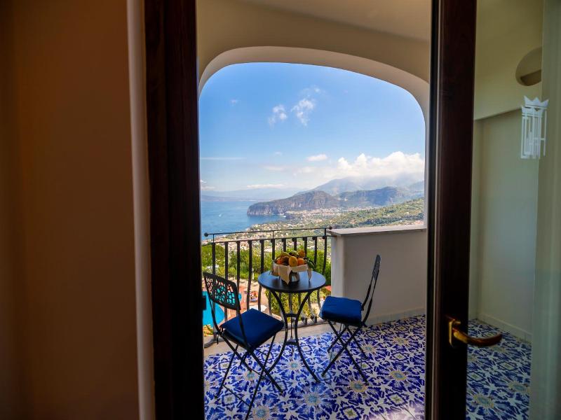 Grand Hotel Hermitage image