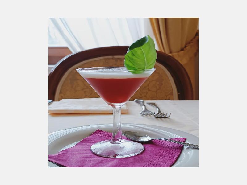 Grand Hotel Hermitage image