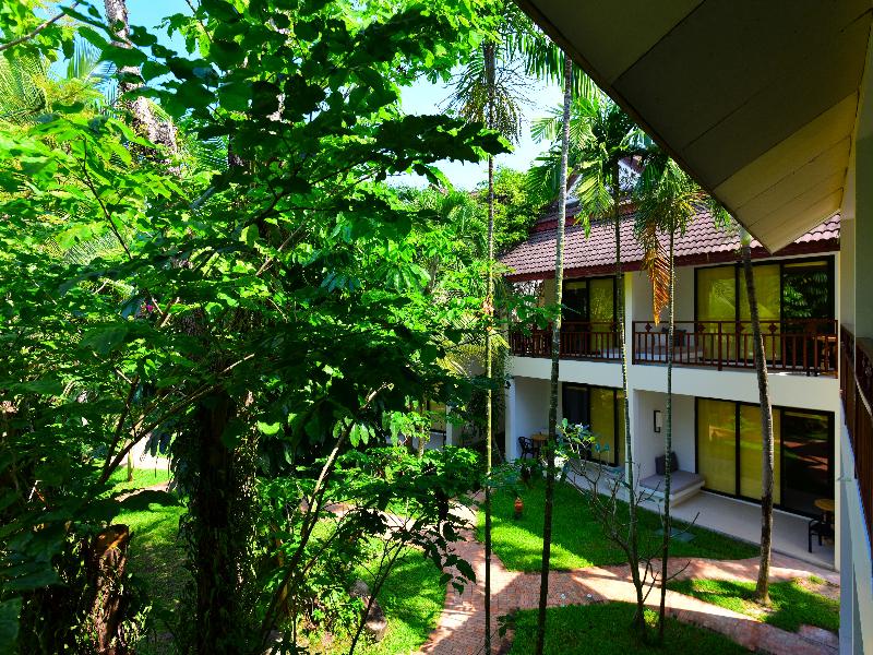 Paradise Beach Resort Samui image