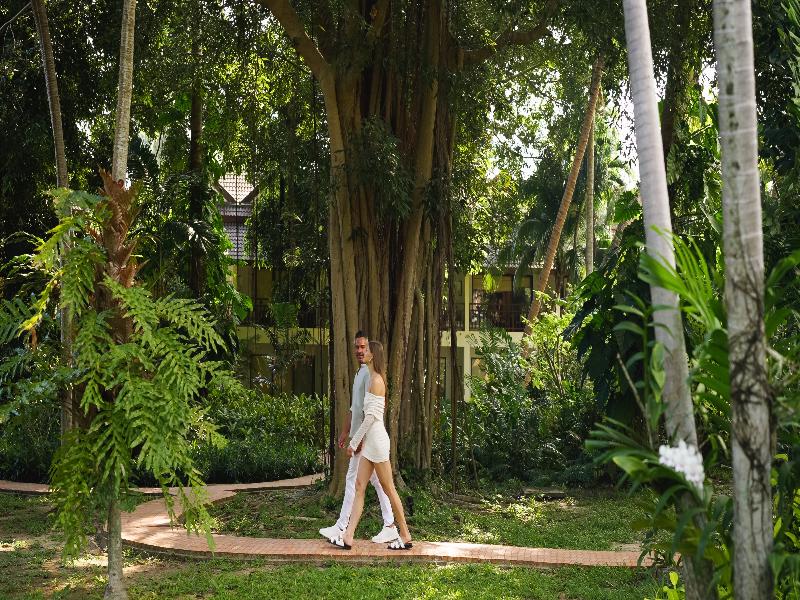 Paradise Beach Resort Samui image