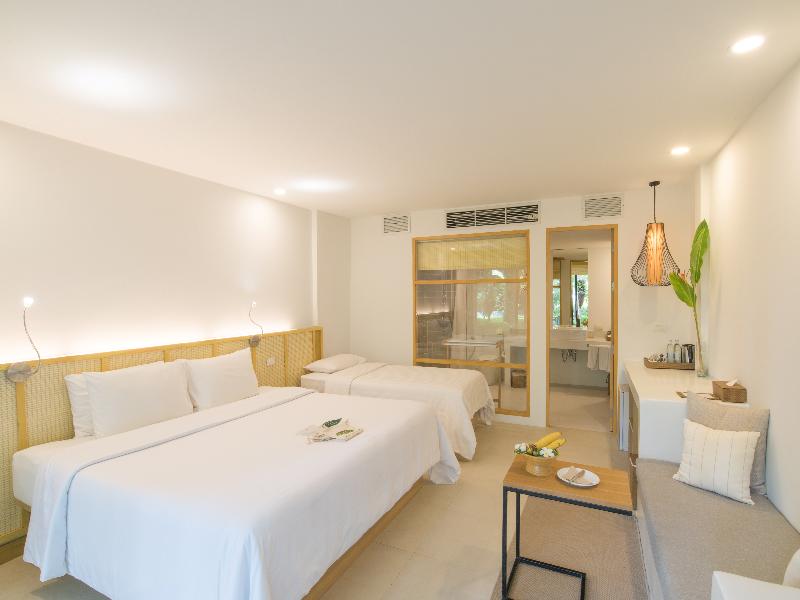 Paradise Beach Resort Samui image