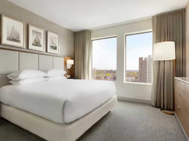 DoubleTree Suites by Hilton Hotel Boston-Cambridge image