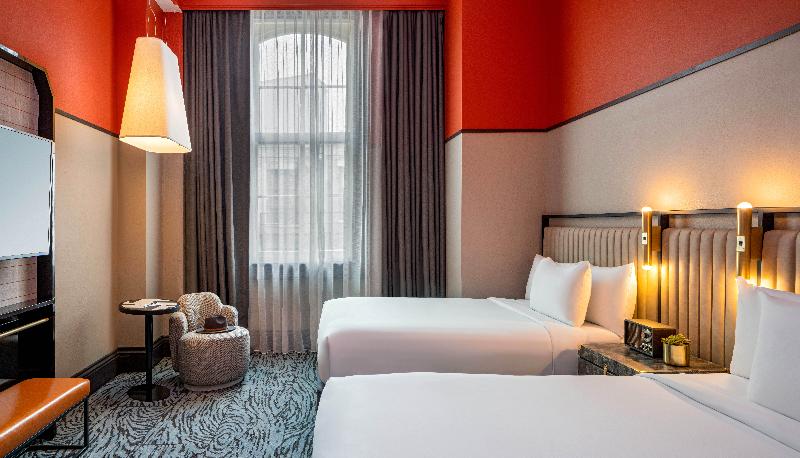 Pelham Hotel image
