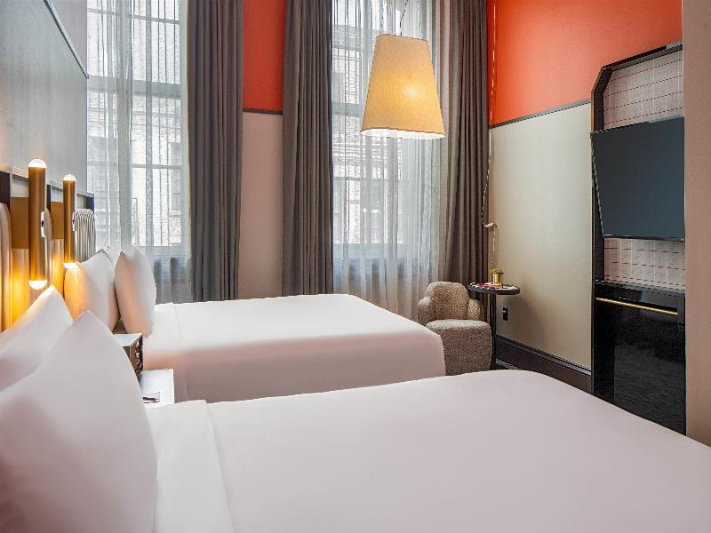 Pelham Hotel image