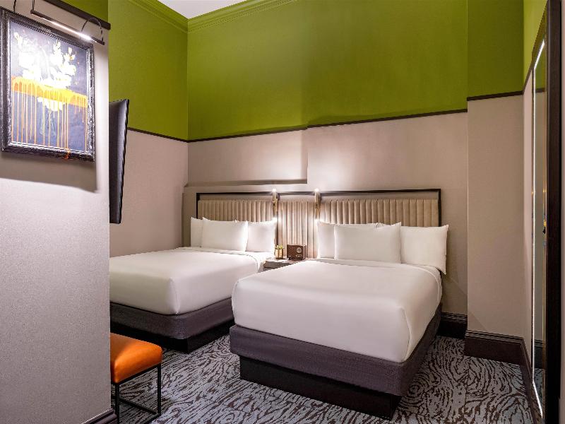 Pelham Hotel image