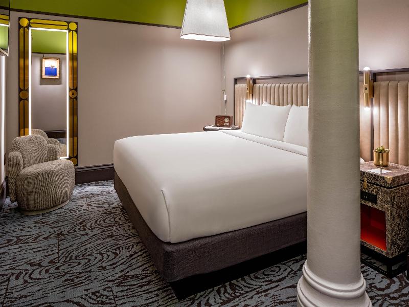 Pelham Hotel image