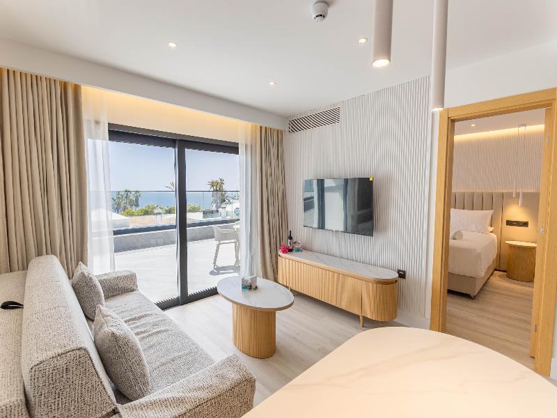 Royal Atlantico image
