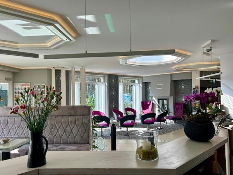 BEST WESTERN PLUS Ostseehotel Waldschloesschen image