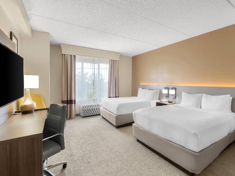 Comfort Suites Near Universal Orlando Resort image