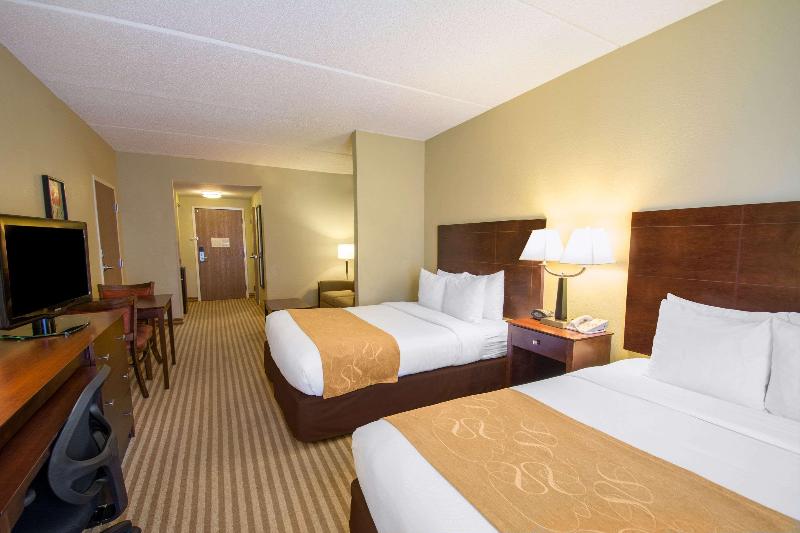 Hotel Comfort Suites Near Universal Orlando Resort