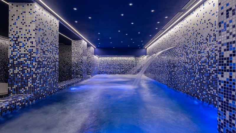Hotel Indigo Albufeira image