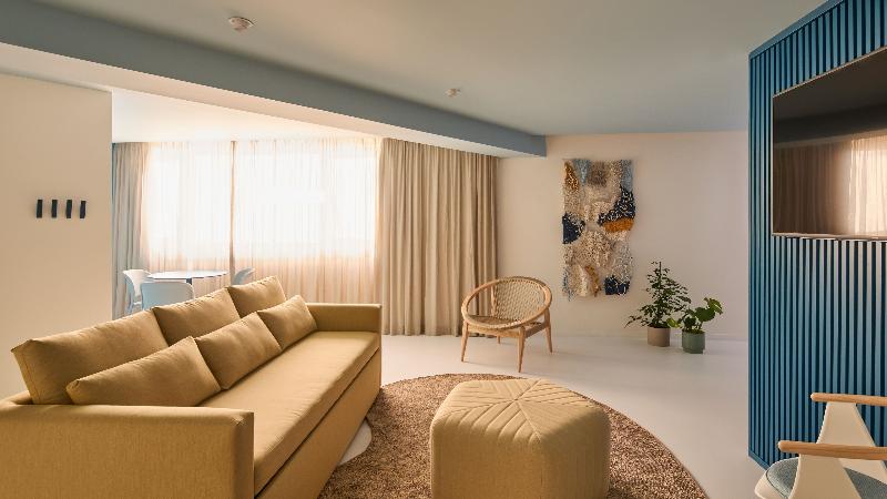 Hotel Indigo Albufeira image