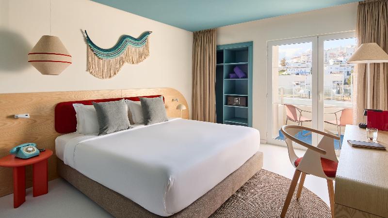 Hotel Indigo Albufeira image