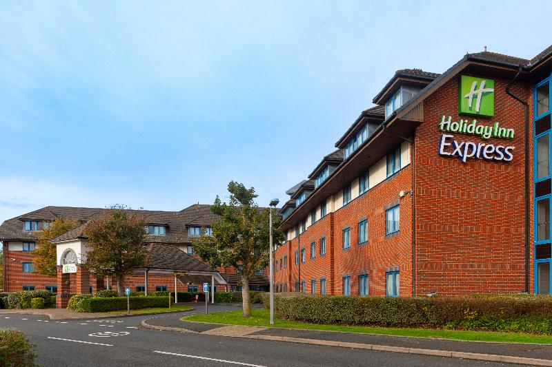 Holiday Inn Express Birmingham Airport NEC image