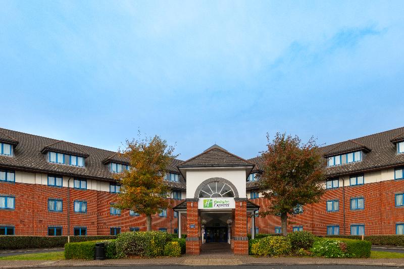 Holiday Inn Express Birmingham Airport NEC image