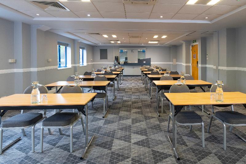 Holiday Inn Express Birmingham Airport NEC image