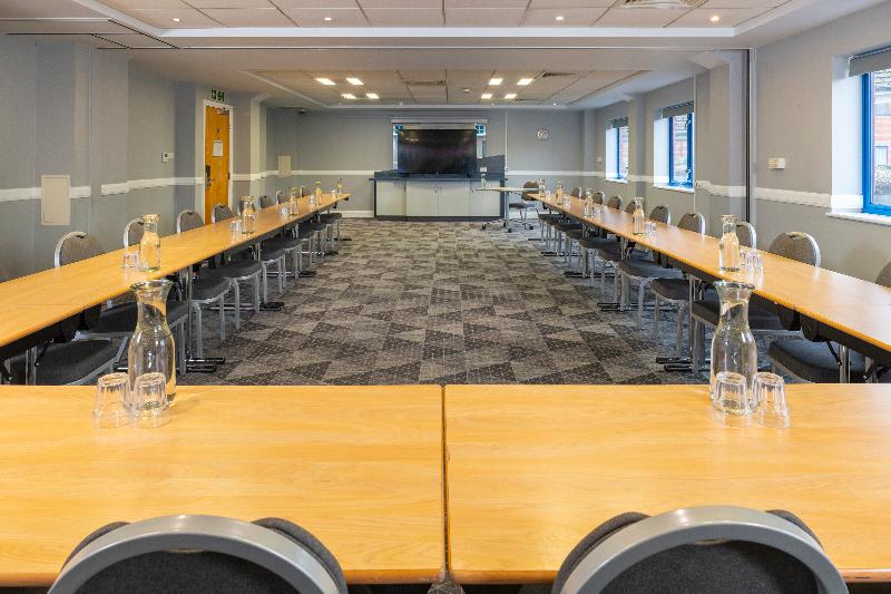 Holiday Inn Express Birmingham Airport NEC image