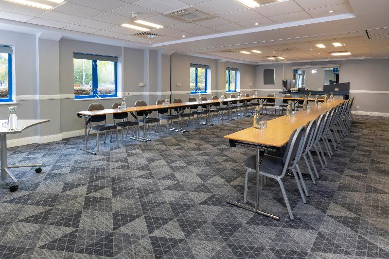Holiday Inn Express Birmingham Airport NEC image