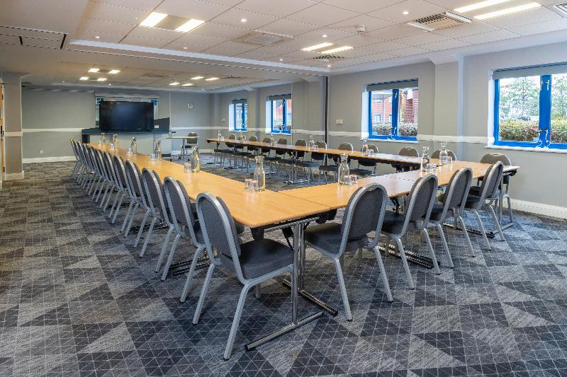 Holiday Inn Express Birmingham Airport NEC image