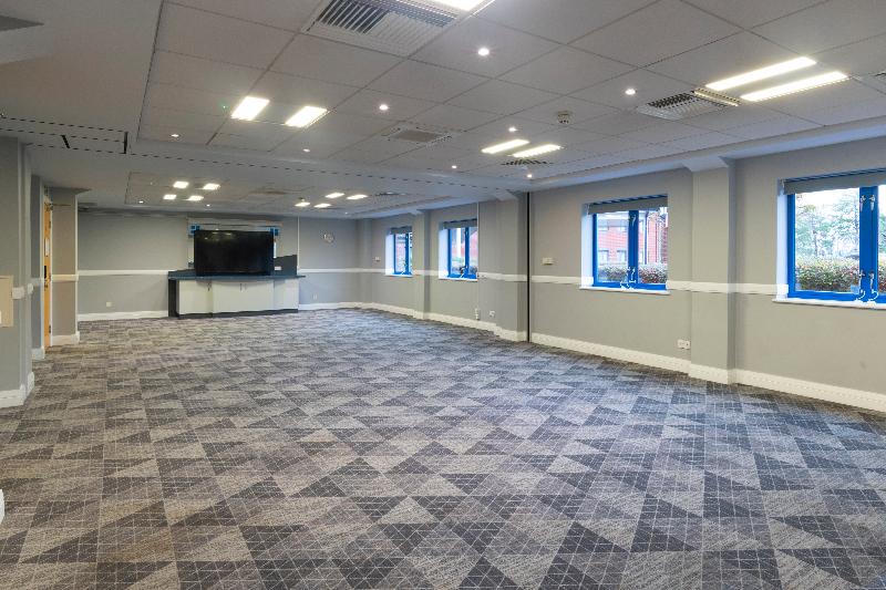 Holiday Inn Express Birmingham Airport NEC image
