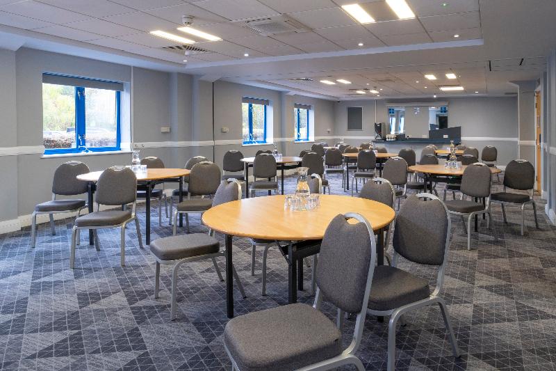 Holiday Inn Express Birmingham Airport NEC image