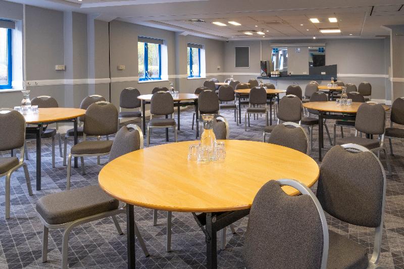 Holiday Inn Express Birmingham Airport NEC image