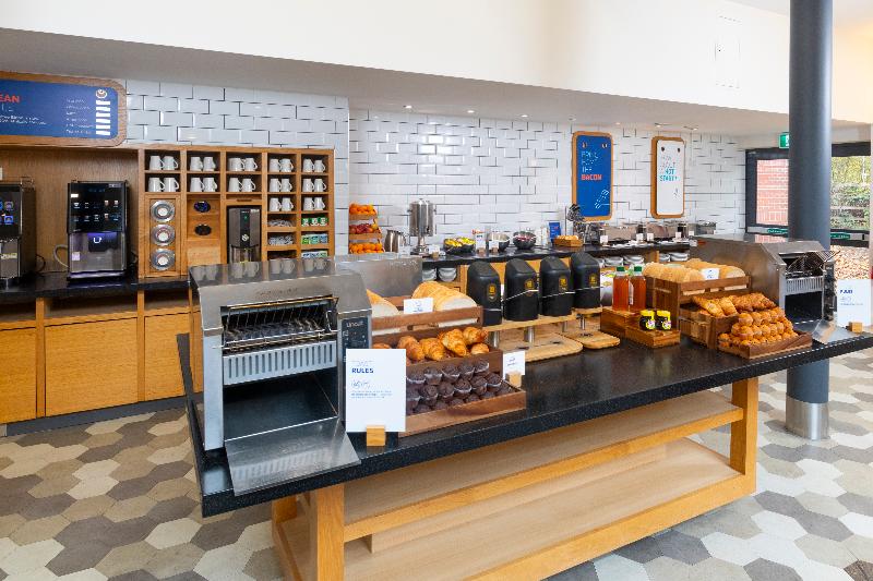 Holiday Inn Express Birmingham Airport NEC image