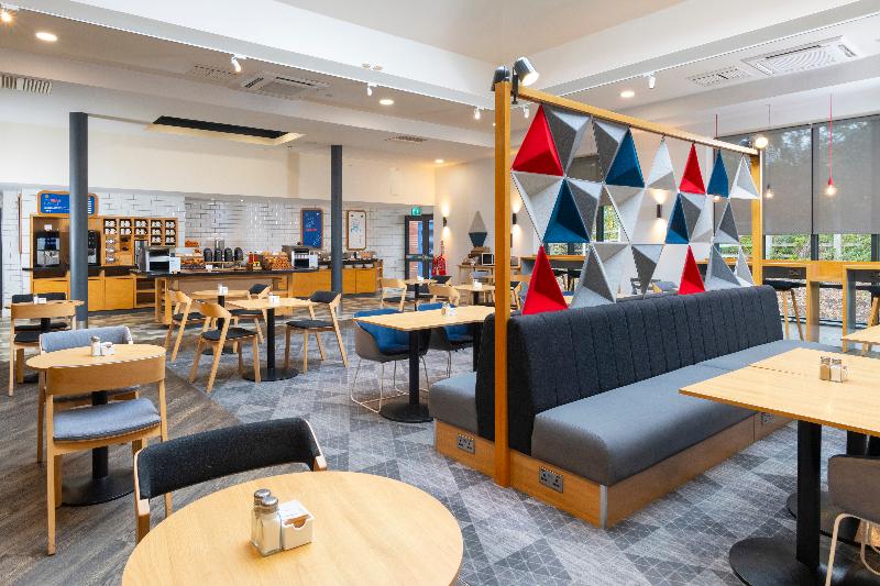 Holiday Inn Express Birmingham Airport NEC image