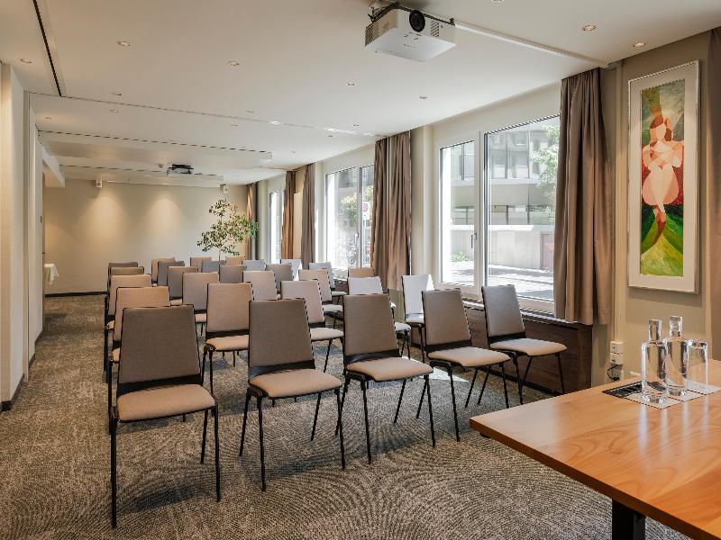 Gaia Hotel image