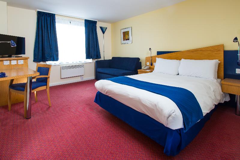 Holiday Inn Express Bradford City Centre image