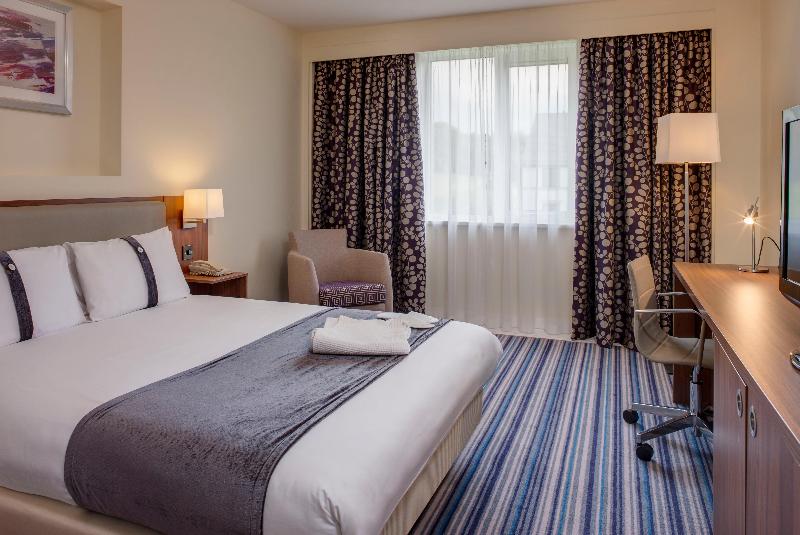 Holiday Inn Leeds - Brighouse image