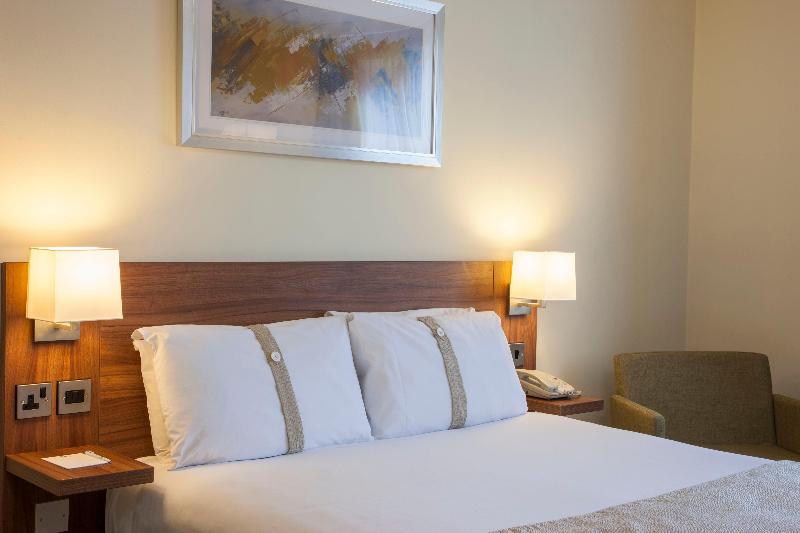 Holiday Inn Leeds - Brighouse image