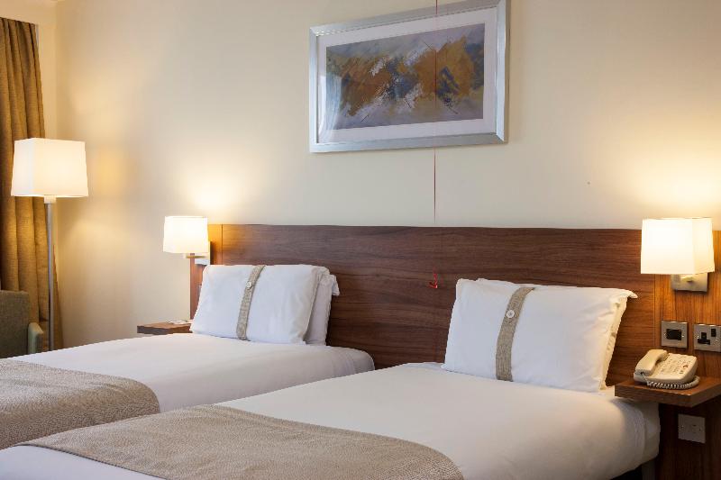 Holiday Inn Leeds - Brighouse image
