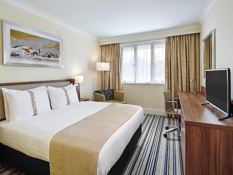 Holiday Inn Rugby - Northampton image