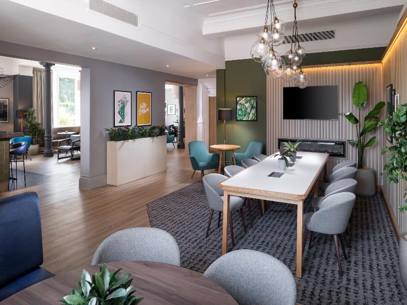 Holiday Inn Farnborough image