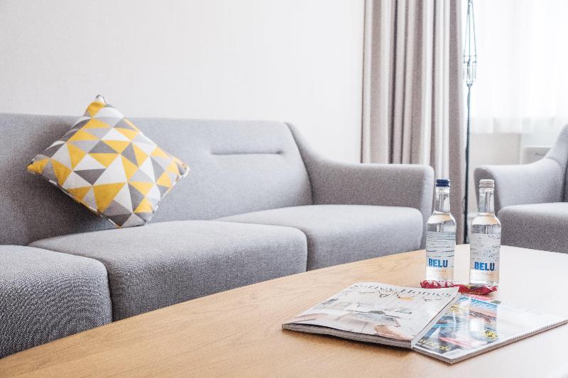 Holiday Inn Farnborough image