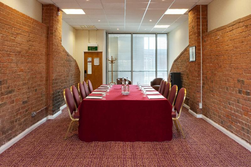 Holiday Inn Ellesmere Port/Cheshire image