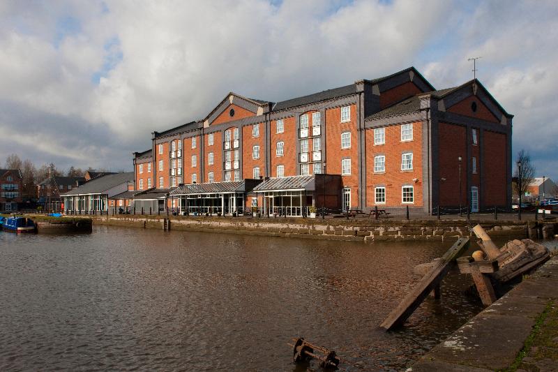 Holiday Inn Ellesmere Port/Cheshire image