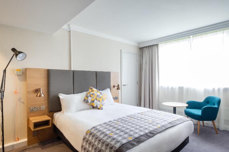 Holiday Inn High Wycombe M40-J4 image
